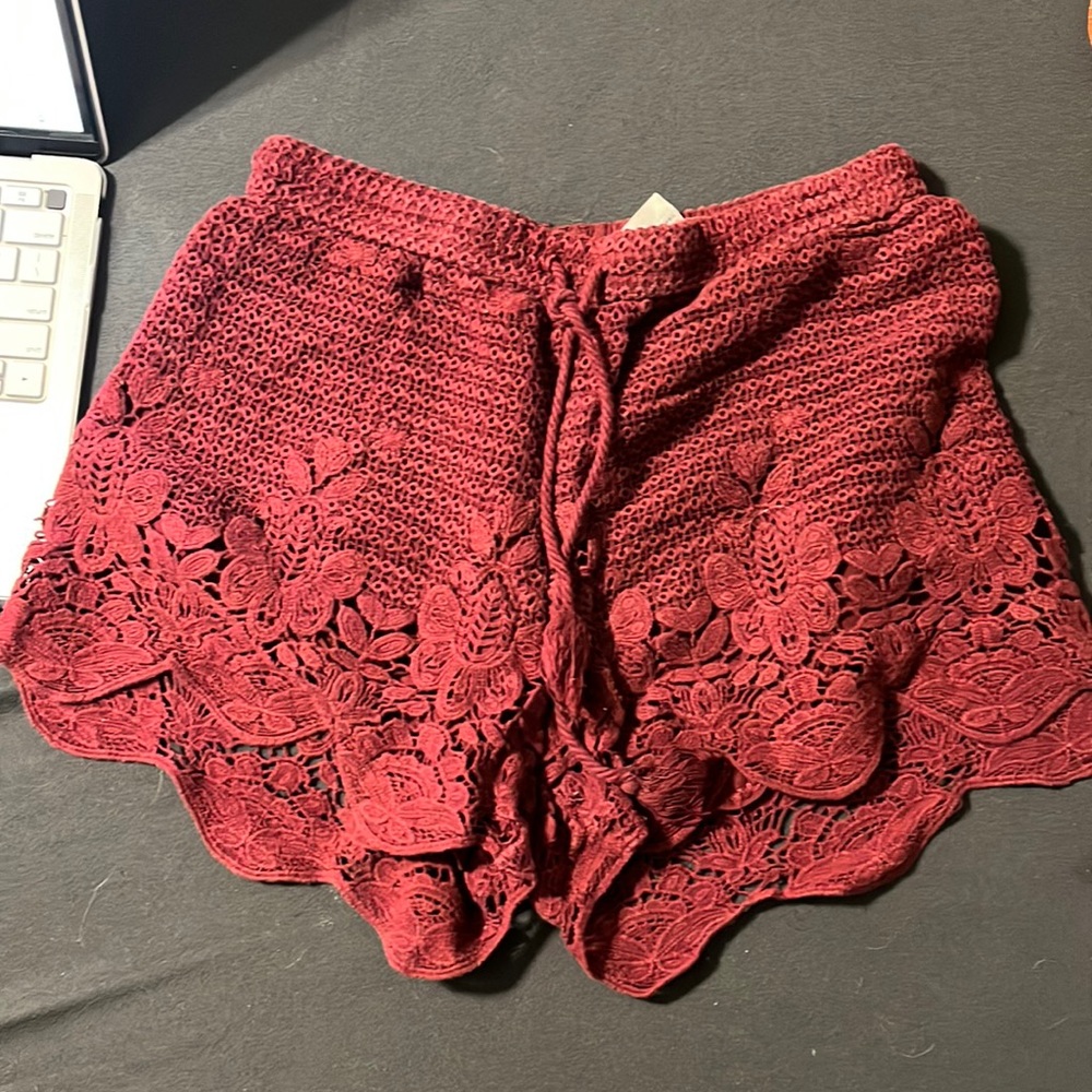 Abercrombie floral shorts